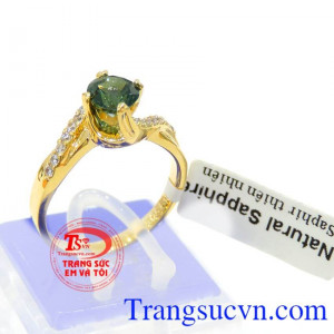 Đá thiên nhiên hộ mệnh mang lại may mắn, sức khỏe cho người sử dụng,Nhẫn nữ vàng nữ sapphire,Nhẫn nữ vàng nữ sapphire.