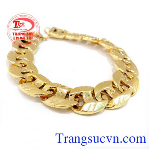 Lắc tay vàng nam đeo chất lượng đảm bảo tinh tế và sang trọng.