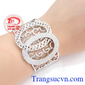 Giao Vòng tay vàng 18k nhập khẩu toàn quốc. Vòng tay vàng 18k nhập khẩu