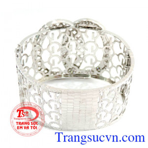 Vòng tay vàng 18k nhập khẩu bảo hành 1 năm. Vòng tay vàng 18k nhập khẩu