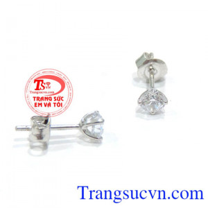 Nụ hoa tai vàng nhỏ đeo khuyên tai phụ hoặc chính nếu thích đeo nhỏ. 