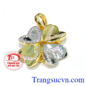 mặt dây chuyền sáng bóng Uy tín về chất lượng vàng,Khách hàng ưa chuộng làm quà trong các dịp lễ tết và ngày kỷ niệm 