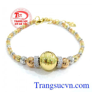 Chiếc Lắc Quý Phái Vàng Italy 18k nhập khẩu đảm bảo chất lượng. 