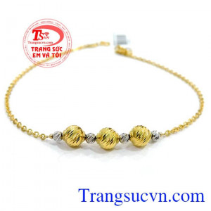 Lắc chân 18k Hạnh Phúc dành cho nữ đeo chân