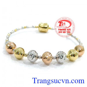 Chiếc Vòng tay 18k Italy chất lượng vàng đảm bảo. 