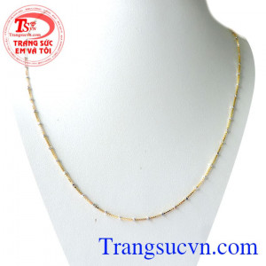 Chiếc Dây vàng 18k nhập Ý 750 đẹp dành cho nữ đeo cổ,Dây vàng 18k nhập Ý món quà sinh nhật đẹp và sang trọng cho phái đẹp,