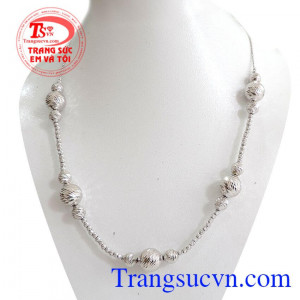 Kiềng 18k nhập Italy bán Kiềng 18k nhập Italy bền đẹp. 