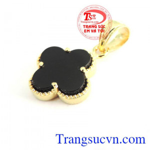 Mặt vàng cỏ bốn lá tinh tế và quý Mặt vàng cỏ bốn lá đảm uy tín,