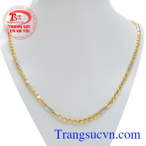 Dây chuyền nam được thiết kế trang nhã,hài hòa
