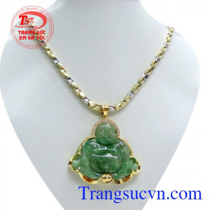 Sản phẩm tượng trưng cho những tín đồ Phật giáo, bằng cách đeo sản phẩm này sẽ giúp khách hàng luôn cảm thấy an tâm và thỏa mãn được sự tín ngưỡng của mình