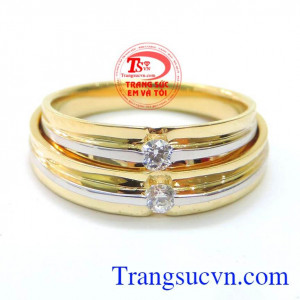 Nhẫn cưới thể hiện tình yêu đôi lứa gắn kết bên nhau 