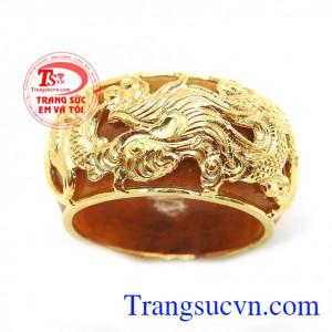 Nhẫn ngọc rồng vàng là sản phẩm nhẫn ngọc cẩm thạch rồng vàng,ngọc cẩm thạch thiên nhiên chuẩn chất lượng,nhẫn phong thủy hộ mệnh cho người mệnh kim,tài lộc vẹn toàn
