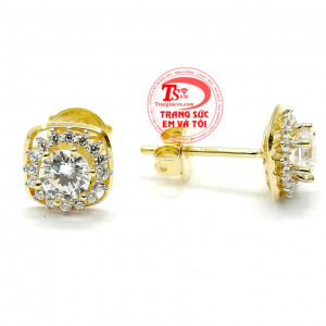 Hoa tai nữ đính đá đẹp thời trang với vẻ đẹp tinh tế nhẹ nhàng cho phái đẹp.