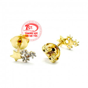 Hoa tai vàng ngôi sao đính đá thời trang. 