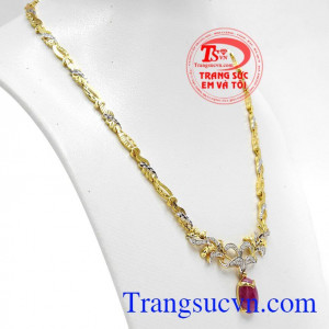 Đây chính là sản phẩm phù hợp nhất để dành tặng cho các mẹ,các bà của chúng ta.Kiềng nữ quý phái