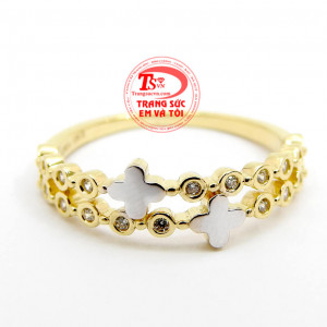 Sản phẩm dễ dàng kết hợp với trang phục,vô cùng tôn da khi đeo.Nhẫn nữ cỏ bốn lá Korea