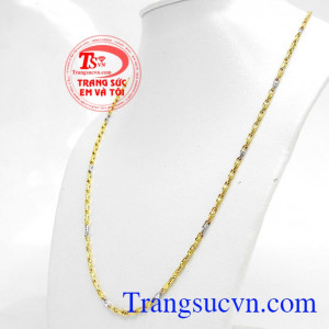 Dây chuyền vàng nữ cá tính 10k,Dây chuyền được chế tác đẹp, hợp thời trang,dễ dàng kết hợp với mặt dây,các phụ kiện khác.Sản phẩm được bảo hành uy tín trên toàn quốc.Dây chuyền vàng nữ cá tính 10k