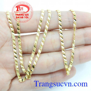 Dây chuyền vàng 10k đẹp, Dây chuyền nữ được chế tác với những đường nét mềm mại uyển chuyển. Dây chuyền vàng tây 10k