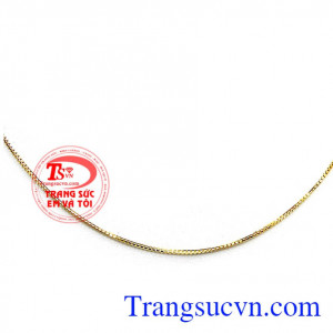 Dây chuyền đa dạng mẫu dây vàng và kiểu phù hợp mọi lứa luổi có thể đeo làm tôn lê sự tinh tế