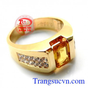 Nhẫn nam đá Sapphire thiên nhiên, là loại đá quý rất hợp với người mệnh kim, sản phẩm được chế tác công phu, tỉ mỉ tôn nên vẻ đẹp của viên đá thiên nhiên ban tặng. Sản phẩm chất lượng cao, có giấy kiểm định, bảo hành 12 tháng,giao hàng nhanh trên toàn quố