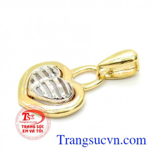 Mặt dây chuyền nữ nhập Hàn Quốc đến từ đất nước nổi tiếng về chế tác trang sức phái đẹp với thiết kế trang nhã lạ mắt dễ dàng kết hợp với nhiều kiểu dáng dây chuyền khác nhau