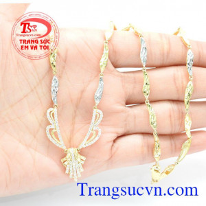 Sản phẩm chất lượng cao,bảo hành 6 tháng. Kiềng vàng quyến rũ