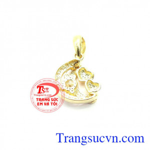 Mặt dây chuyền vàng nhập khẩu đẹp