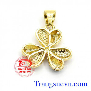 Mặt dây chuyền nữ mẫu mã đẹp phù hợp thị hiếu khách hàng