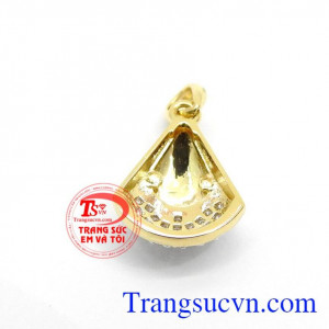 Mặt dây nhập khẩu hình quạt đính đá