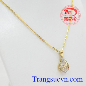 Là sự lựa chọn đúng đắn cho phong cách thời trang mới của bạn,Bộ dây chuyền xu hướng mới