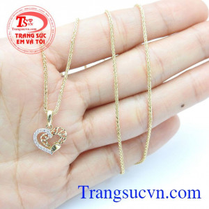 Bộ mặt nữ trái tim nhập khẩu phong cách mới là sự kết hợp độc đáo giữa dây chuyền nhập Ytaly và mặt dây nhập khẩu Hàn Quốc, tạo nên sự mới mẻ,phong cách, sang trọng cho bạn gái, là sự lựa chọn tuyệt vời phù hợp nhiều phong cách thời trang của phái đẹp,Bộ 