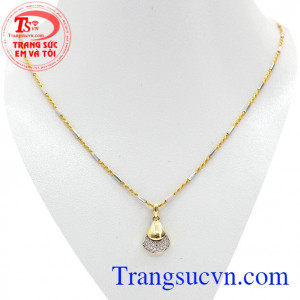 Bộ mặt nữ thời trang kết hợp Hàn - Ý chất lượng cao nhập khẩu nguyên chiếc,Bộ mặt nữ thời trang kết hợp Hàn - Ý