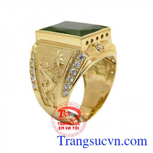 Nhẫn vàng 14k quyền lực, Chiếc nhẫn được gắn đá chủ Ngọc cẩm thạch - Nephrite thiên nhiên với ý nghĩa mang lại sức khỏe dồi dào, may mắn không thôi