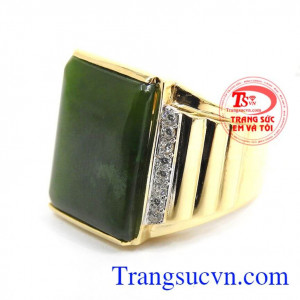 Nhẫn nam tính vàng 14k, Ngọc cẩm thạch đại diện cho quyền lực, tình yêu và sức mạnh, chính vì vậy ngọc cẩm thạch luôn là sự lựa chọn ưu tiên của các quý ông