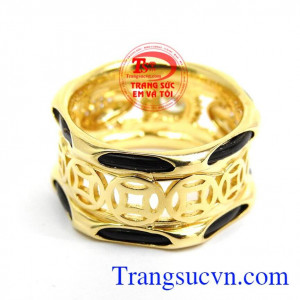 Sản phẩm bền đẹp, được bảo hành 12 tháng Nhẫn nam mặt cóc ngậm vàng