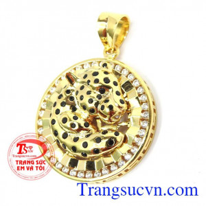 Báo đốm là một trong những loài khéo léo và đầy sự mạnh mẽ