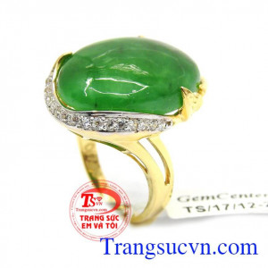 Nhẫn ngọc phỉ thúy mệnh mộc là nhẫn phong thủy phù hợp cho người mệnh mộc đem lại nhiều may mắn,tài lộc và sức khỏe cho người đeo