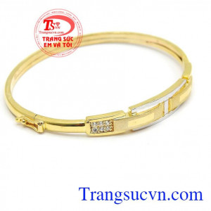 Vòng tay nữ sang trọng