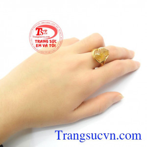 Nhẫn vàng màu tinh tế gắn tỳ hưu đá thiên nhiên, mang lại may mắn và hộ mệnh, Nhẫn nữ vàng tây dành cho phái đẹp