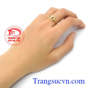 Nhẫn quà tặng tình yêu