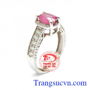 Nhẫn nữ đá ruby thiên nhiên