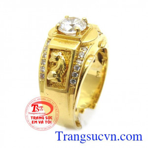 Nhẫn vàng tây sang trọng là sản phẩm chất lượng cao, vàng 18k sang trọng, chất lượng vàng đảm bảo được đính đá xung quanh tôn nên vẻ đẹp của chiếc nhẫn.Sản phẩm vàng uy tín, bảo hành 12 tháng, thương hiệu được bình chọn, giao hàng nhanh trên toàn quốc.