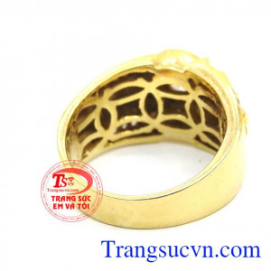 Nhẫn vàng tây sang trọng chế tác theo yêu cầu, giao hàng nhanh trên toàn quốc