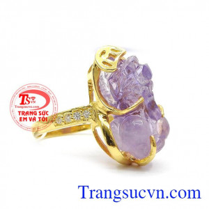 Đeo Nhẫn Tỳ Hưu sẽ mang lại may mắn bình yên cho chủ nhân