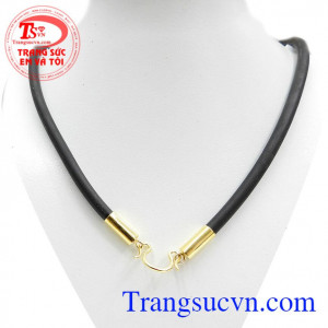 Dây cao su bọc vàng mạnh mẽ là sản phẩm dây bọc vàng trẻ trung, năng động