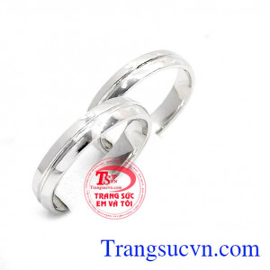 Nhẫn cưới trơn chỉ