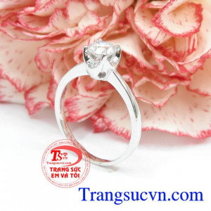 Nhẫn nữ vàng tây dành cho phái đẹp phù hợp làm quà tặng sinh nhật hoặc trong các dịp ý nghĩa