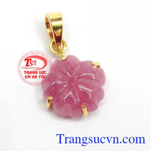 Mặt dây chuyền Ruby đẹp là sản phẩm Ruby thiên nhiên,Mặt dây chuyền Ruby đẹp