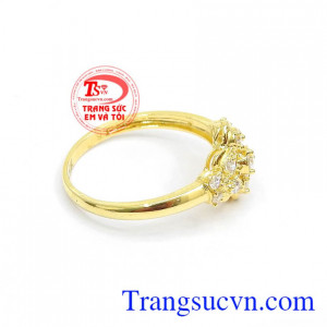 Nhẫn nữ đẹp phù hợp với mọi phong cách thời trang mới, là quà tặng tuyết vời cho phái đẹp các dịp ý nghĩa