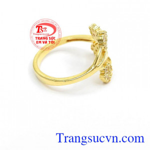 Là món quà tuyệt vời gửi đến một nửa bạ yêu thương nhân các dịp ý nghĩa